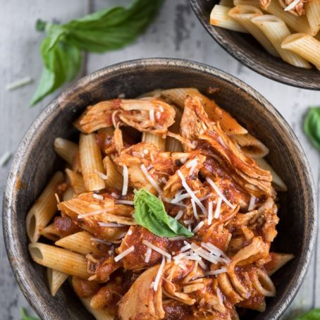 CROCKPOT CHICKEN MARINARA