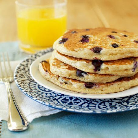 Blueberry Yogurt Multigrain Pancakes