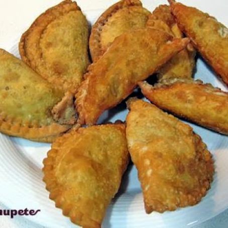 EMPANADILLAS DE CARNE ESTILO ARGENTINO
