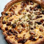 carmelized garlic tart