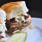 Easy Crock Pot Pulled Pork Sliders