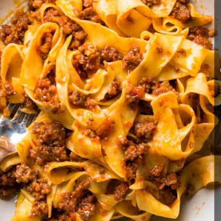 Pasta with Sausage Ragu-CI