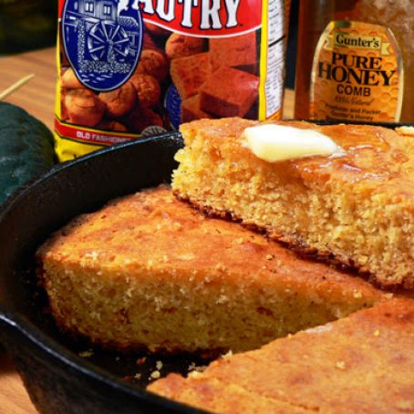 Skillet Cornbread Recipe