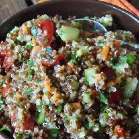 Lemony Quinoa Tabbouleh Salad