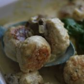 Chicken Meatballs with Gravy