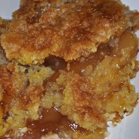 Caramel Apple Cobbler
