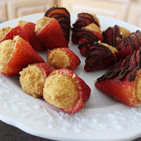 Cheesecake Stuffed Strawberries