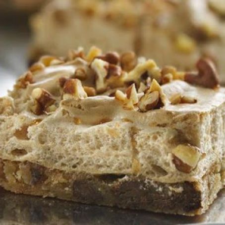 Meringue-Topped Chocolate Chip Bars