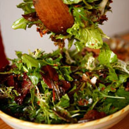 Mesclun Salad with Fried Shallots and Blue Cheese