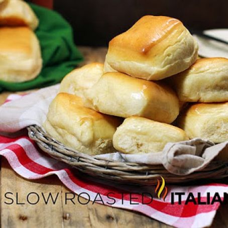 Copycat Texas Roadhouse Rolls
