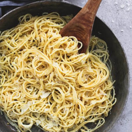 CREAMY PARMESAN SPAGHETTI