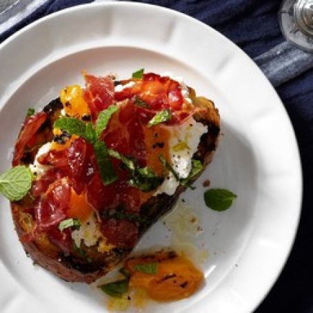 Ricotta, Apricot & Crisp Prosciutto Tartine