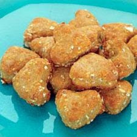 HEART-SHAPED APPLESAUCE OAT COOKIES