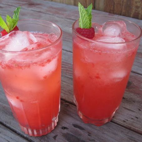 Raspberry Mojito Royale
