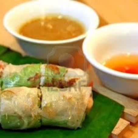 ROLLOS PRIMAVERA CON PUERCO VIETNAMITAS