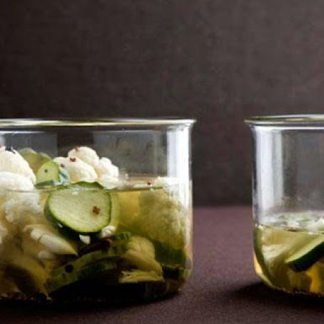 CAULIFLOWER PICKLES