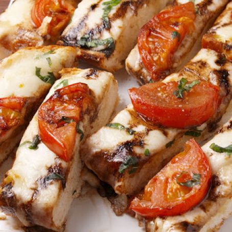Caprese Garlic Bread