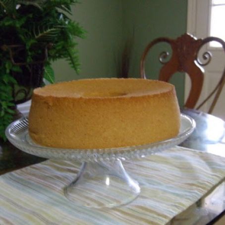 Three Ingredient Italian Sponge Cake