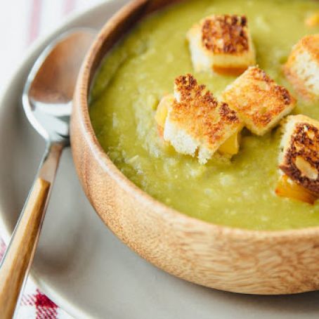 Slow Cooker Split Pea Soup with Grilled Cheese Croutons