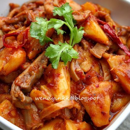 PORK - Pig Stomach with Pineapple and Chillies