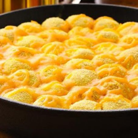 Cheesy Jalapeño Popper Monkey Bread