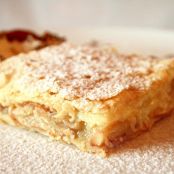 Heavenly Banana-Pudding Squares