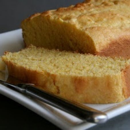 Amish Sour Cream Cornbread