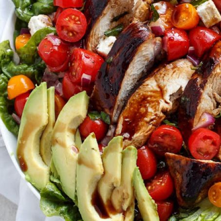 Grilled Balsamic Chicken and Avocado Bruschetta Salad