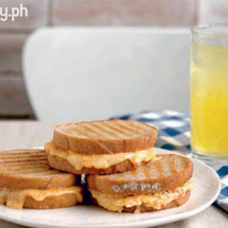 Grilled Three-Cheese Pimiento Sandwich