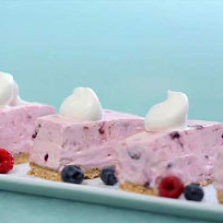 PHILADELPHIA Fruit Smoothie No-Bake Cheesecake