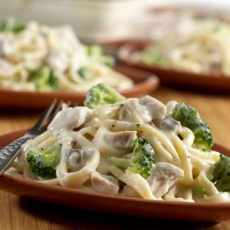 Turkey & Broccoli Alfredo