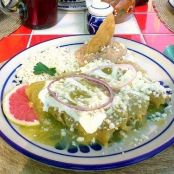 ENCHILADAS  VERDES MEXIQUENSES