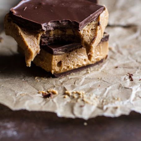 5-Ingredient Tripple Decker Chocolate Peanut Butter Bars