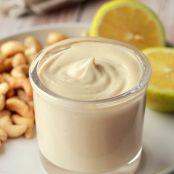 VEGAN SOUR CREAM – TANGY AND RICH