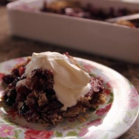 Blueberry Nectarine Crisp (Pioneer Woman)