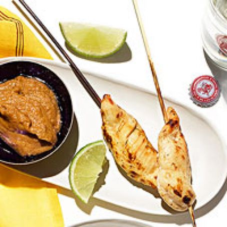 Chicken Satay with Peanut Dipping Sauce