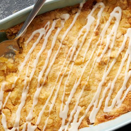 Maple-Apple Dump Cake
