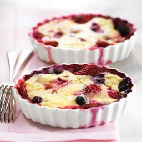 Berry Pudding Cake