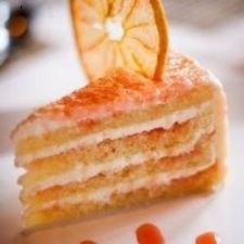 Grapefruit Cake from Hollywood Brown Durby in Hollywood Studios - Disney