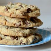 Giant Chocolate Chip Cookies