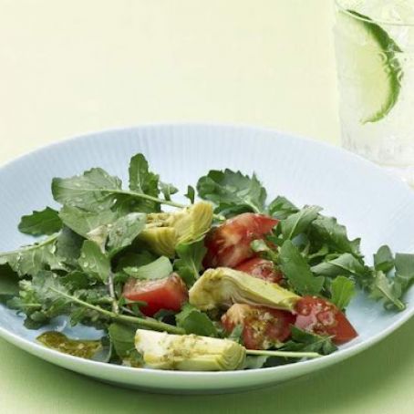 Peppery Arugula Salad with Pesto Vinaigrette