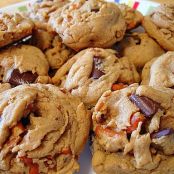 Peanut Butter Pretzel chocolate chunk cookies