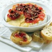Sweet & Tangy Baked Brie
