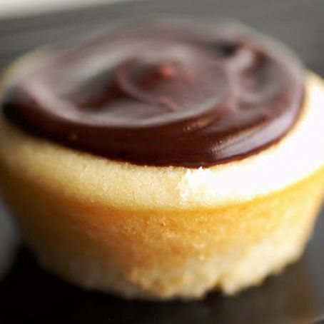 Boston Cream Pie Cupcakes