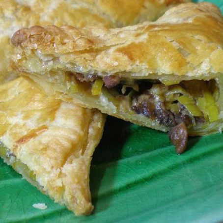 ***Puff Pastry with Cremini Mushroom Filling
