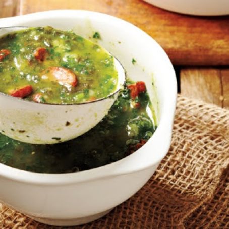 Slow Cooker Kale and Chorizo Soup