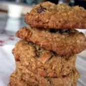 Spicy Oatmeal Raisin Cookies