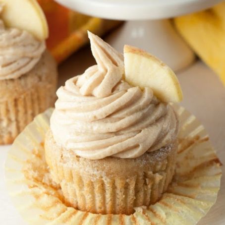 Apple Cider Cupcakes and Brown Sugar Cinnamon Buttercream
