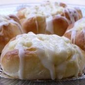 Easy Cheese Danish