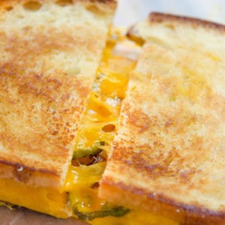 Bacon Cheddar Jalapeno Grilled Cheese